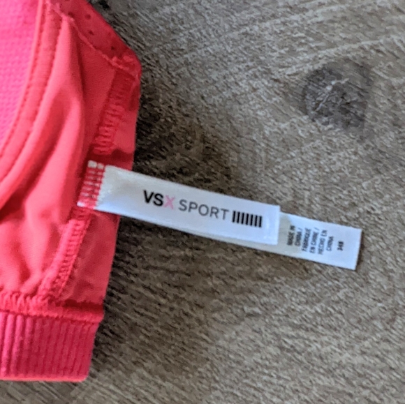 Victoria's Secret Women’s Pink Sports Bra 34B - Picture 8 of 8